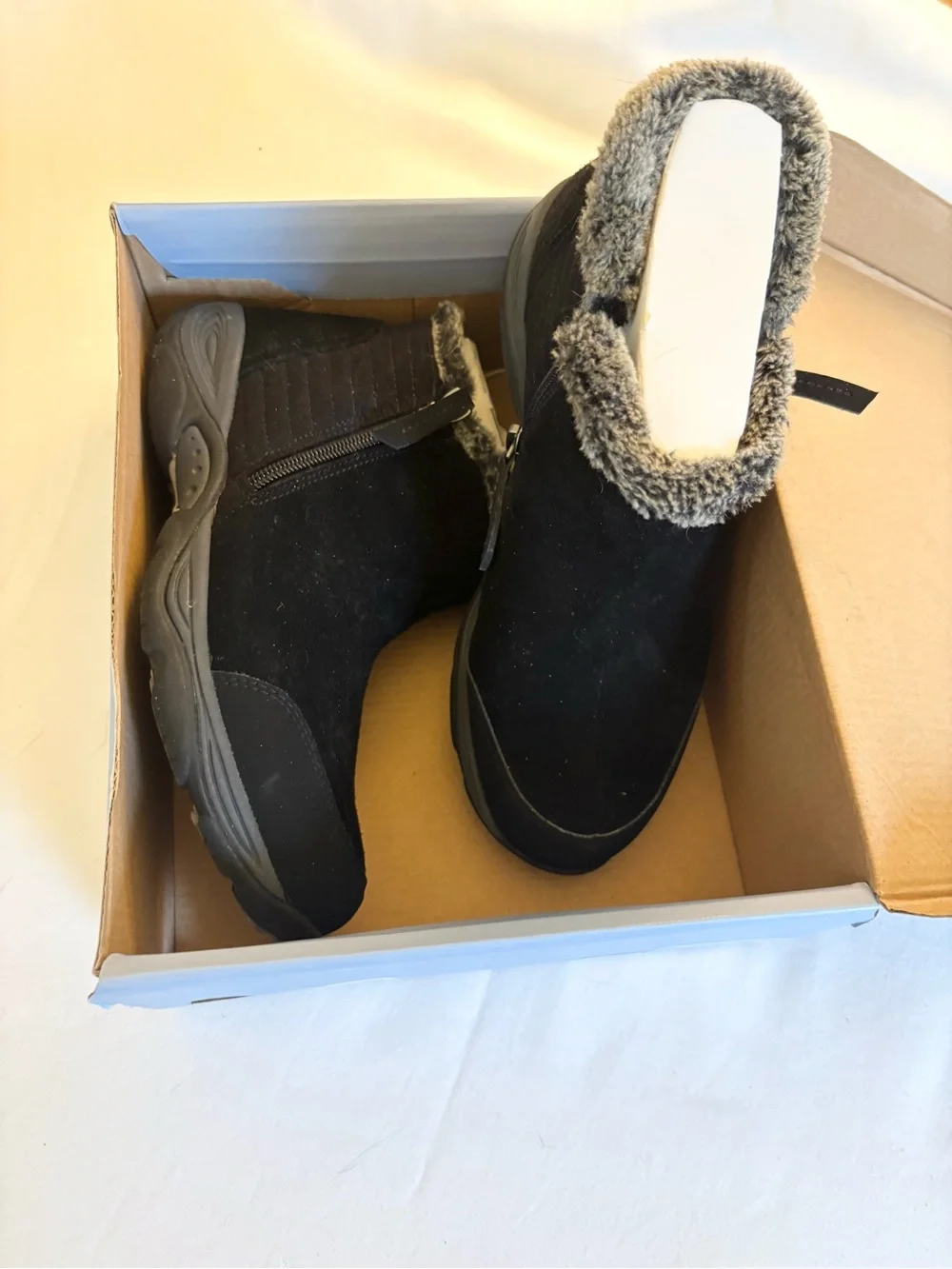 Easy Spirit Black Faux-Fur Lined Winter Ankle Boots